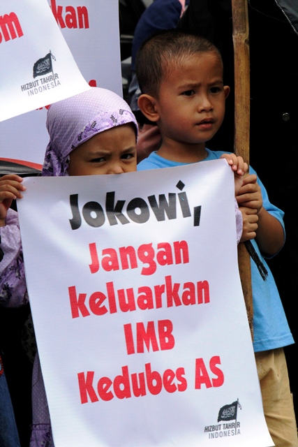 tolak IMB Dubes AS