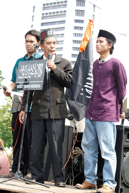 tolak IMB Dubes AS
