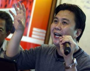 ade irawan icw