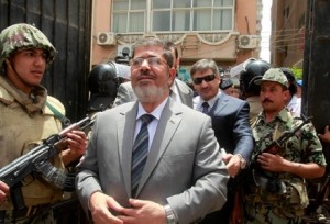 Mursi ditahan