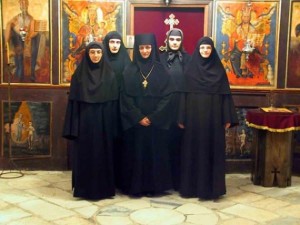 pakaian biarawati kristen ortodok