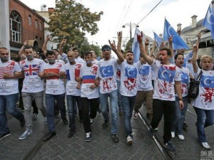 Uyghurs-protest-in-Turkey