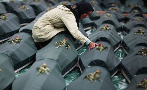 pemakaman korban pembantaian srebrenica bosnia