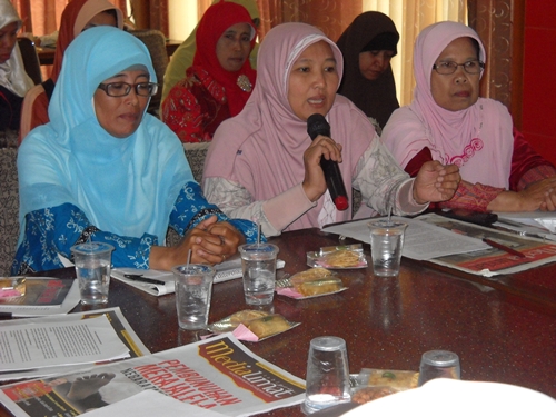 mhti-diskusi tokoh muslimah klaten 2-500 px